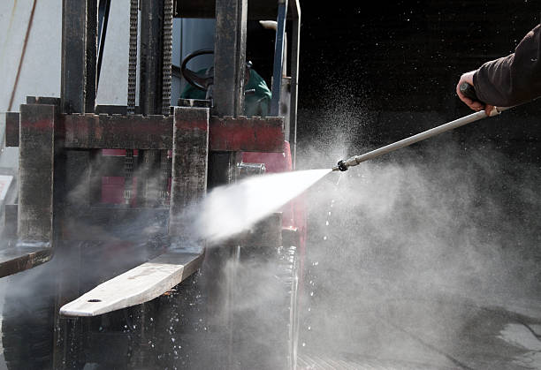 Why Choose Our Certified Pressure Washing Experts for Your Project Needs in La Pine, OR?